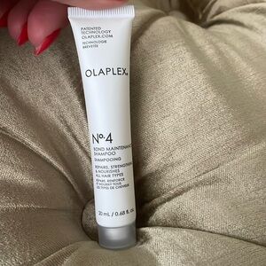 Olaplex No. 4 Bond Maintenance Shampoo